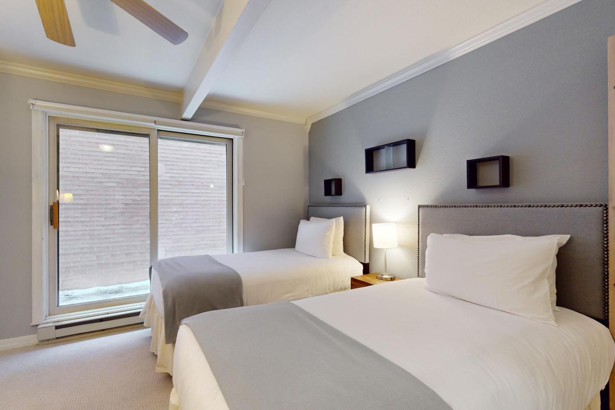 Downtown Beauties Villa Aspen Ngoại thất bức ảnh
