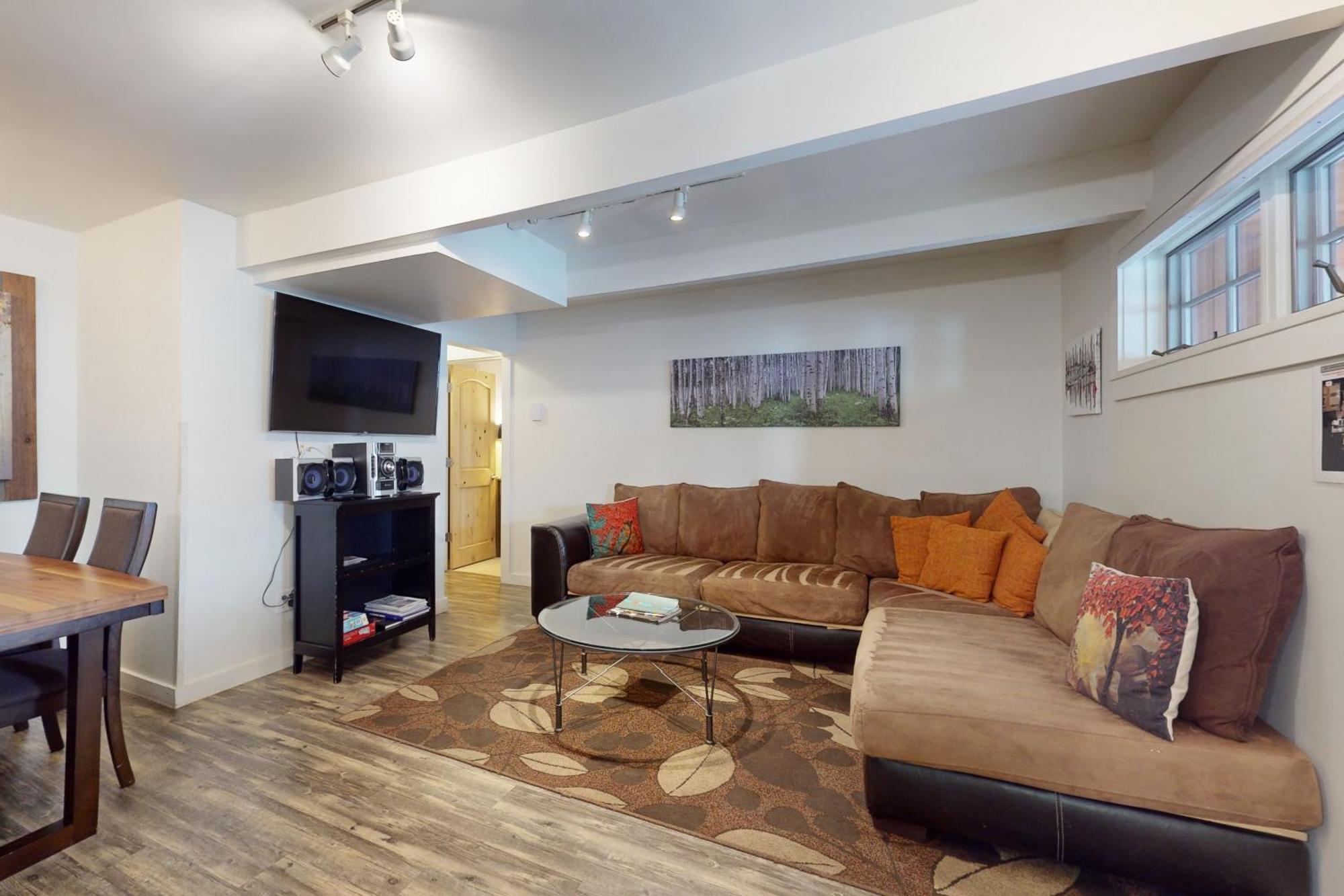 Downtown Beauties Villa Aspen Ngoại thất bức ảnh