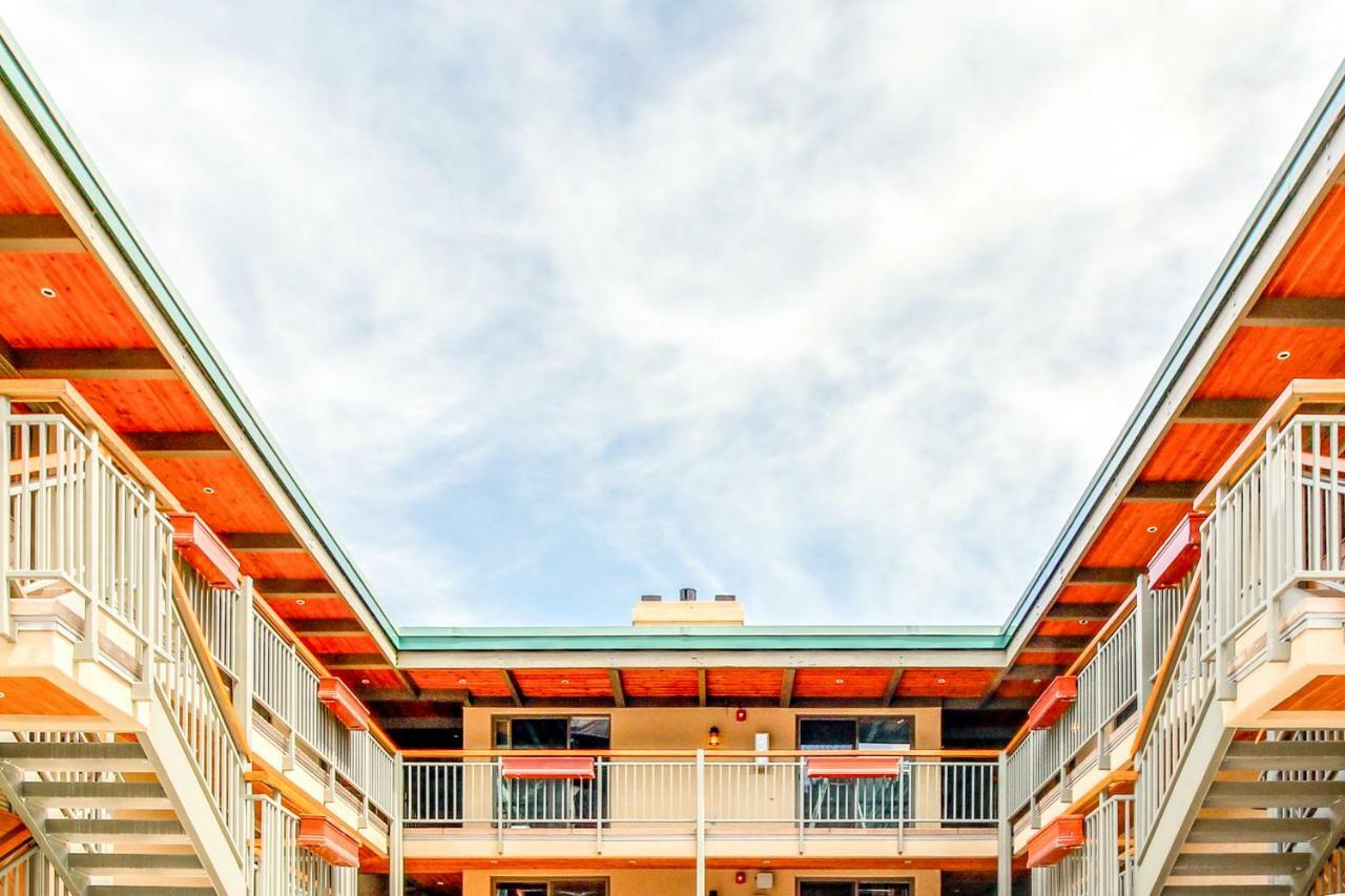 Downtown Beauties Villa Aspen Ngoại thất bức ảnh
